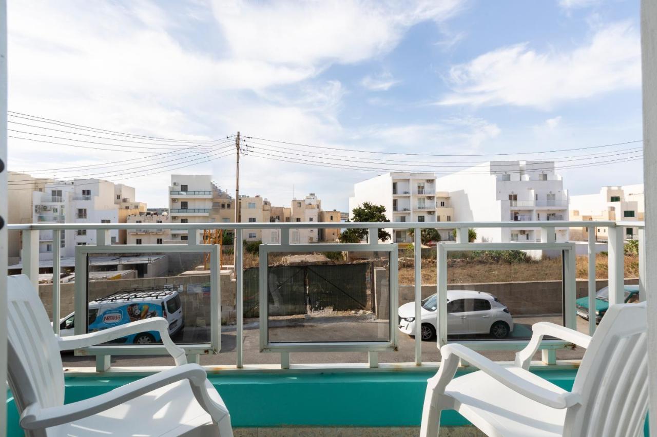 Ne1 - Lovely 2 Bedroom Apartment. Perfect Location Mellieħa Eksteriør billede